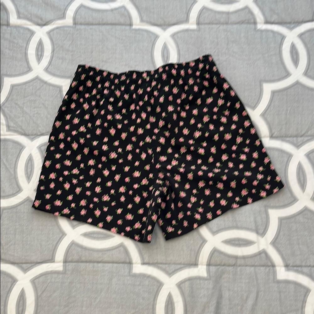 Victoria's Secret Black and Pink Athletic Shorts - Picture 3 of 8